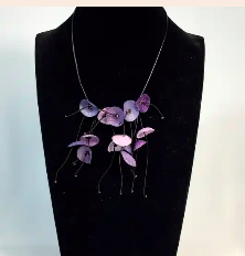 COLLIER MAUVE